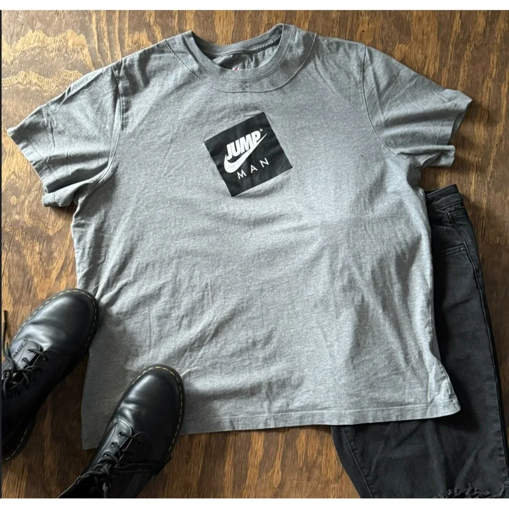 Jordan Jumpman Man Tee XXL Gray Nike Air Graphic T-Shirt